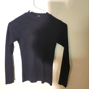 Noruega womens shirt size 14